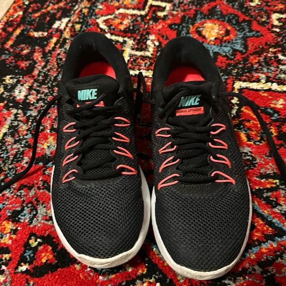 Nike lunarlon sneakers black and pink women’s size 8.5 - Picture 1 of 4